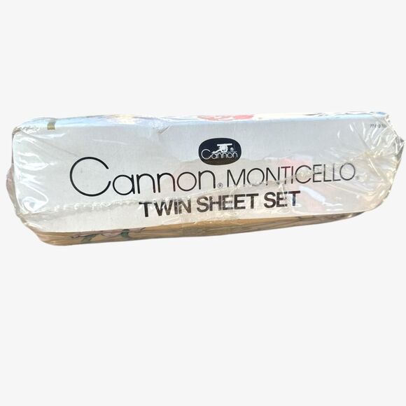 Vintage Floral Twin Sheet Set - Picture 4 of 5